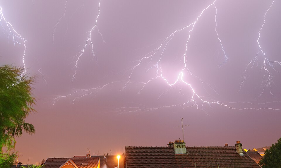 Multiple strikes in the early hours, Belfort, France